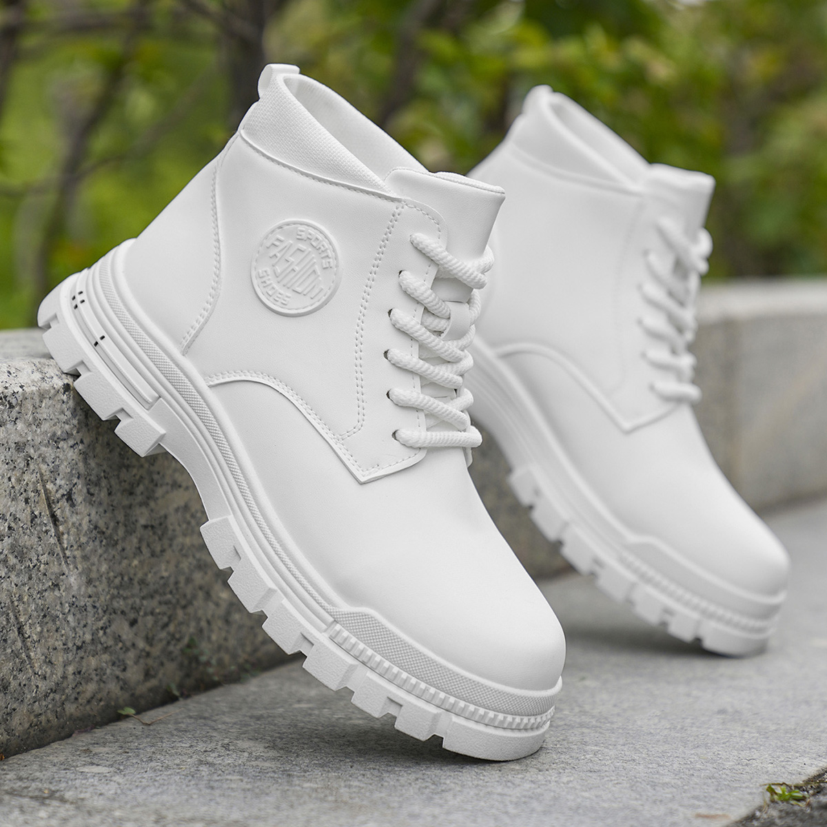 أحذية رجالية عصرية بيضاء لجميع - مراجعة Fashion Men'S Boots وسعره