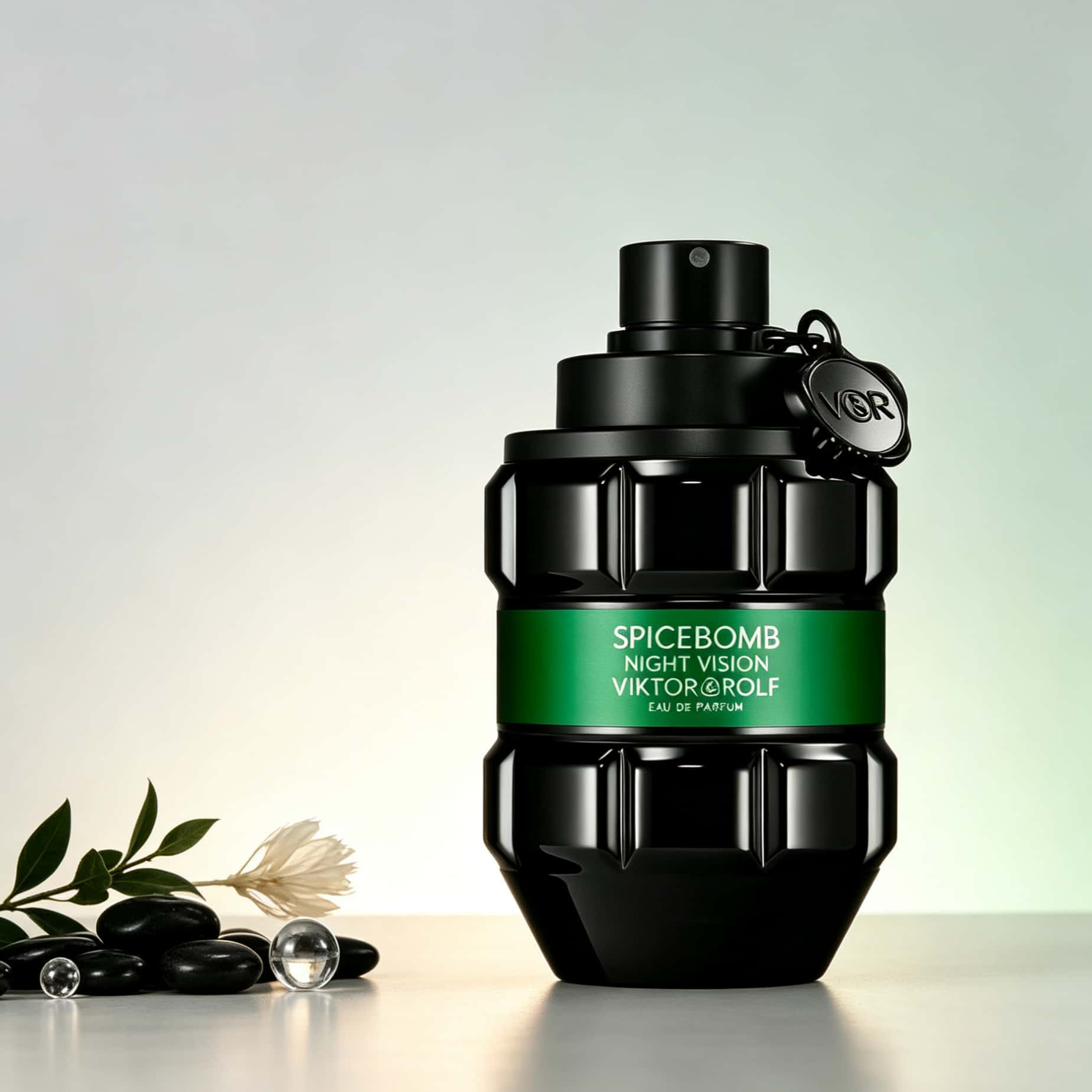 عطر فيكتور آند رولف نايت فيجن  - مراجعة Men'S Fashion Perfume وسعره